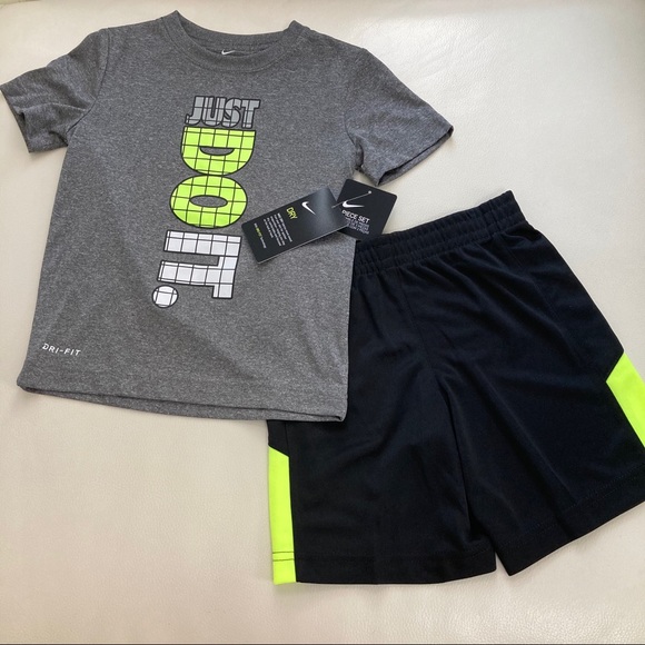 Nike Neon Dri-Fit Shorts Set 2242 - Picture 5 of 6